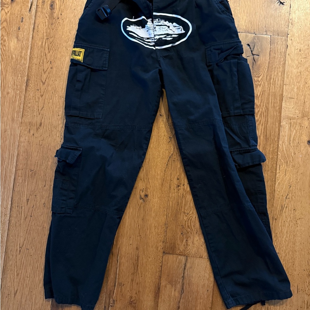 Cortez Guerillez Black AlvaroCargo Pants with Graphic Panel and Utility Pockets